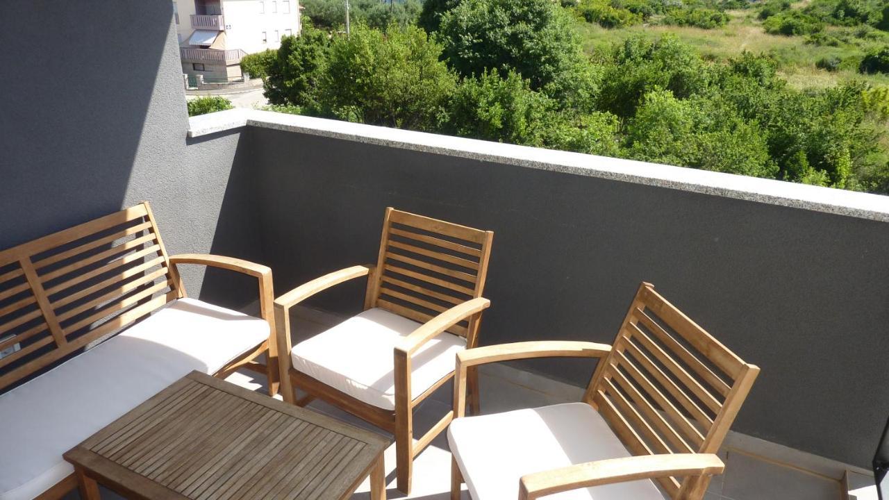 Apartment Jere With Private Parking Zadar Bagian luar foto